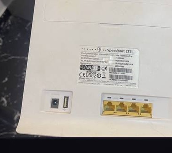 Speedport LTE II wireless router